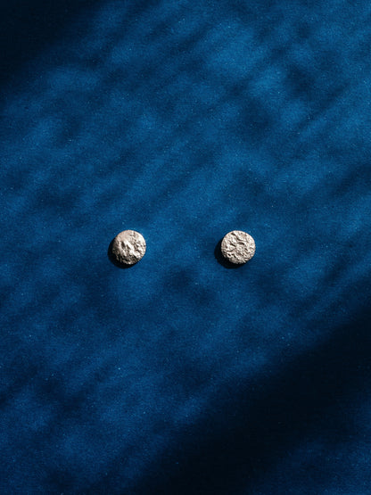 Luna Studs