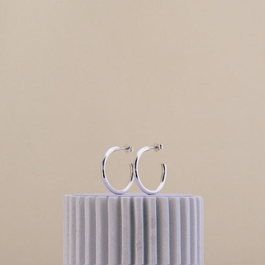 Jasmina Hoops Medium